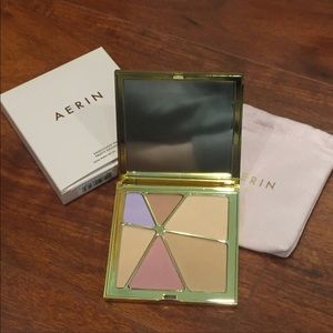 Kaleidolight face and eye palette Aerin Lauder